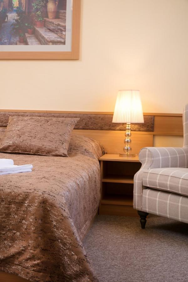 Aquasol Resort Mosonmagyaróvár Eksteriør billede