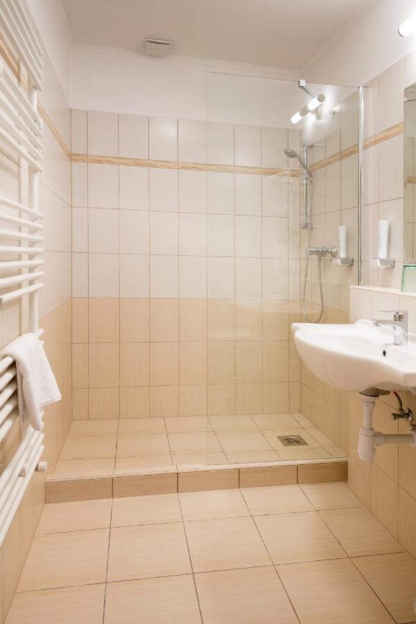 Aquasol Resort Mosonmagyaróvár Eksteriør billede