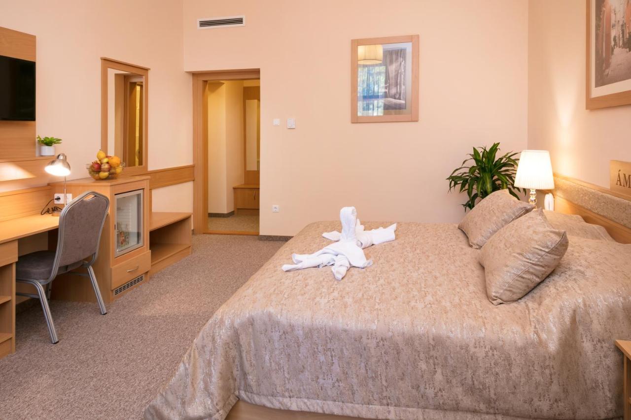 Aquasol Resort Mosonmagyaróvár Eksteriør billede
